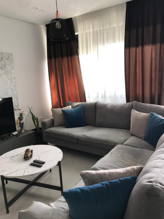 Saranda Lux Apartments Exterior photo