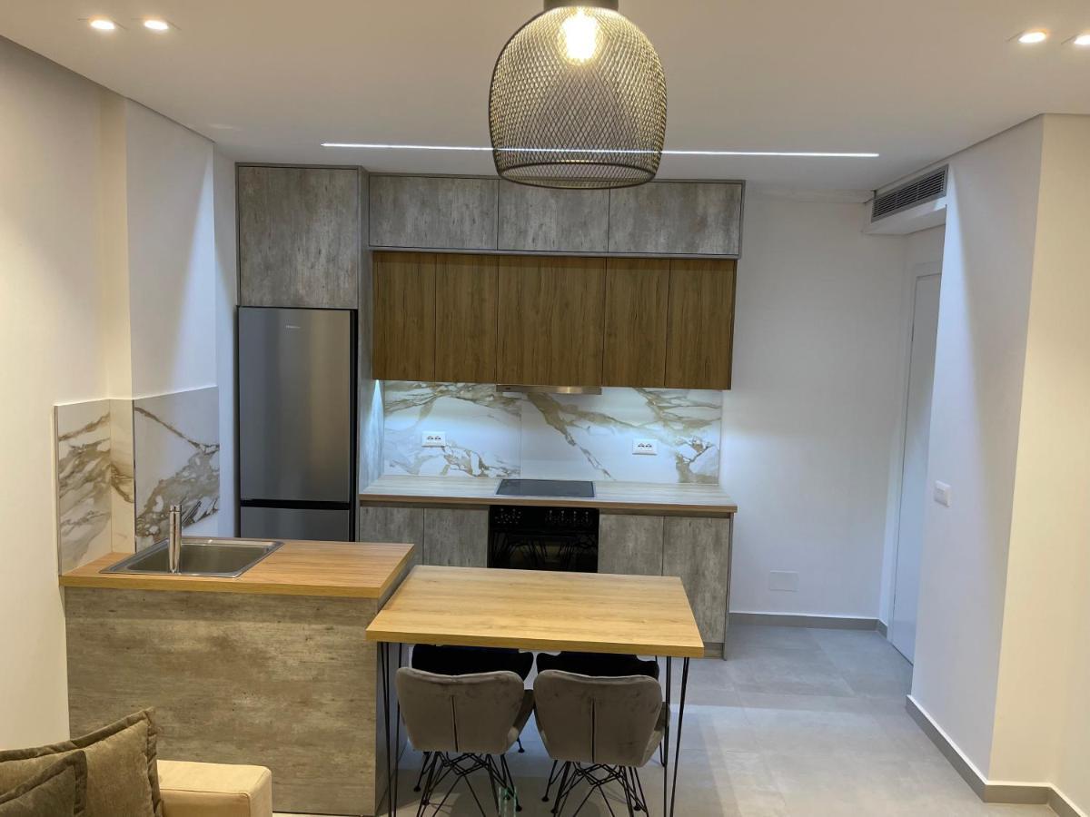 Saranda Lux Apartments Exterior photo