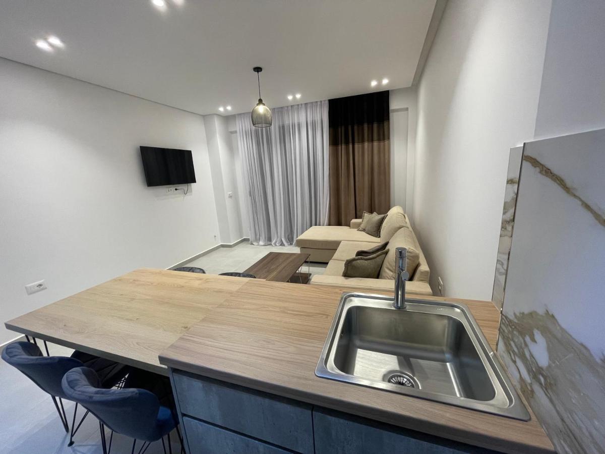Saranda Lux Apartments Exterior photo