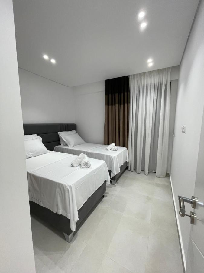 Saranda Lux Apartments Exterior photo