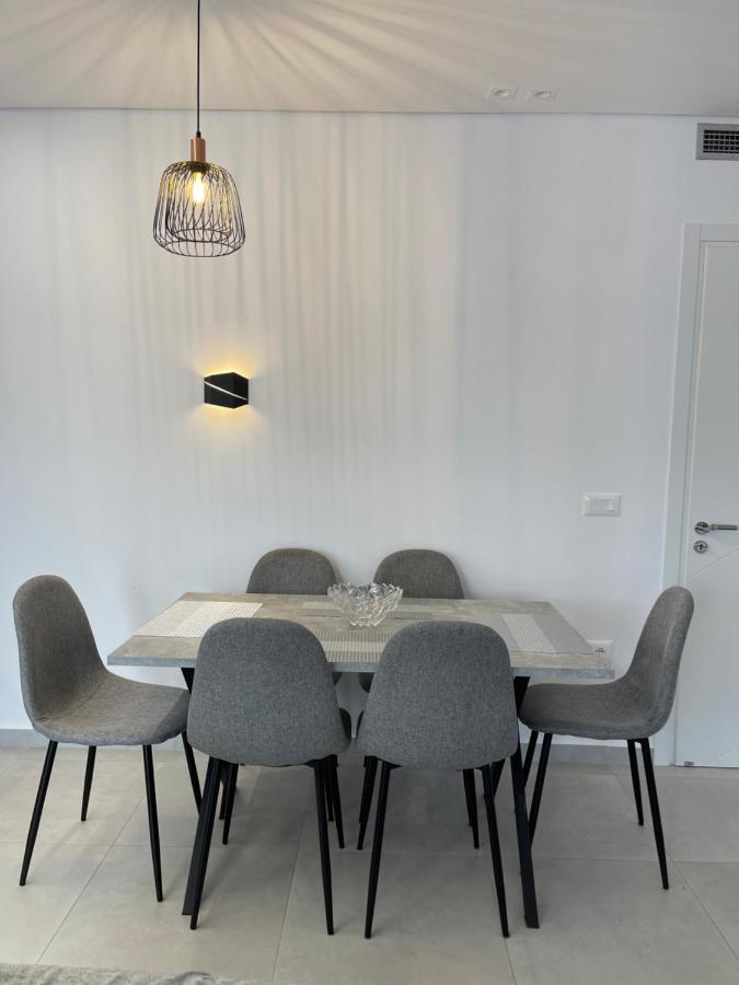 Saranda Lux Apartments Exterior photo